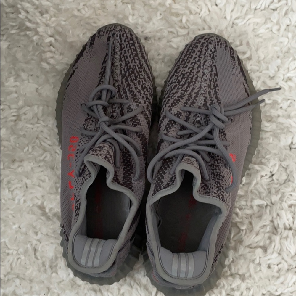 Yeezy boost Beluga 350 size 10.5